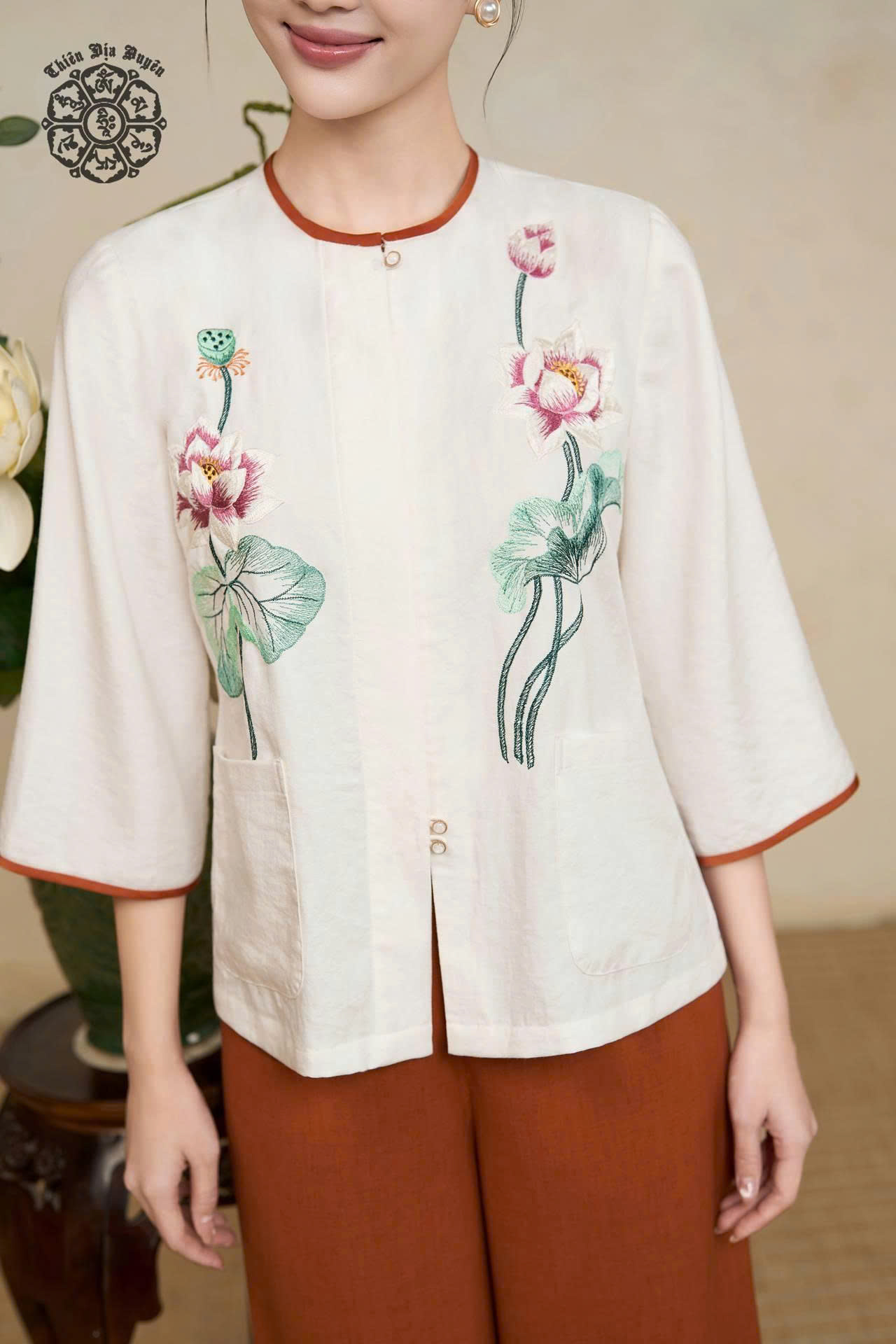 z7342416457156_e12b5bca1d2311122b263ce29b0f57c7